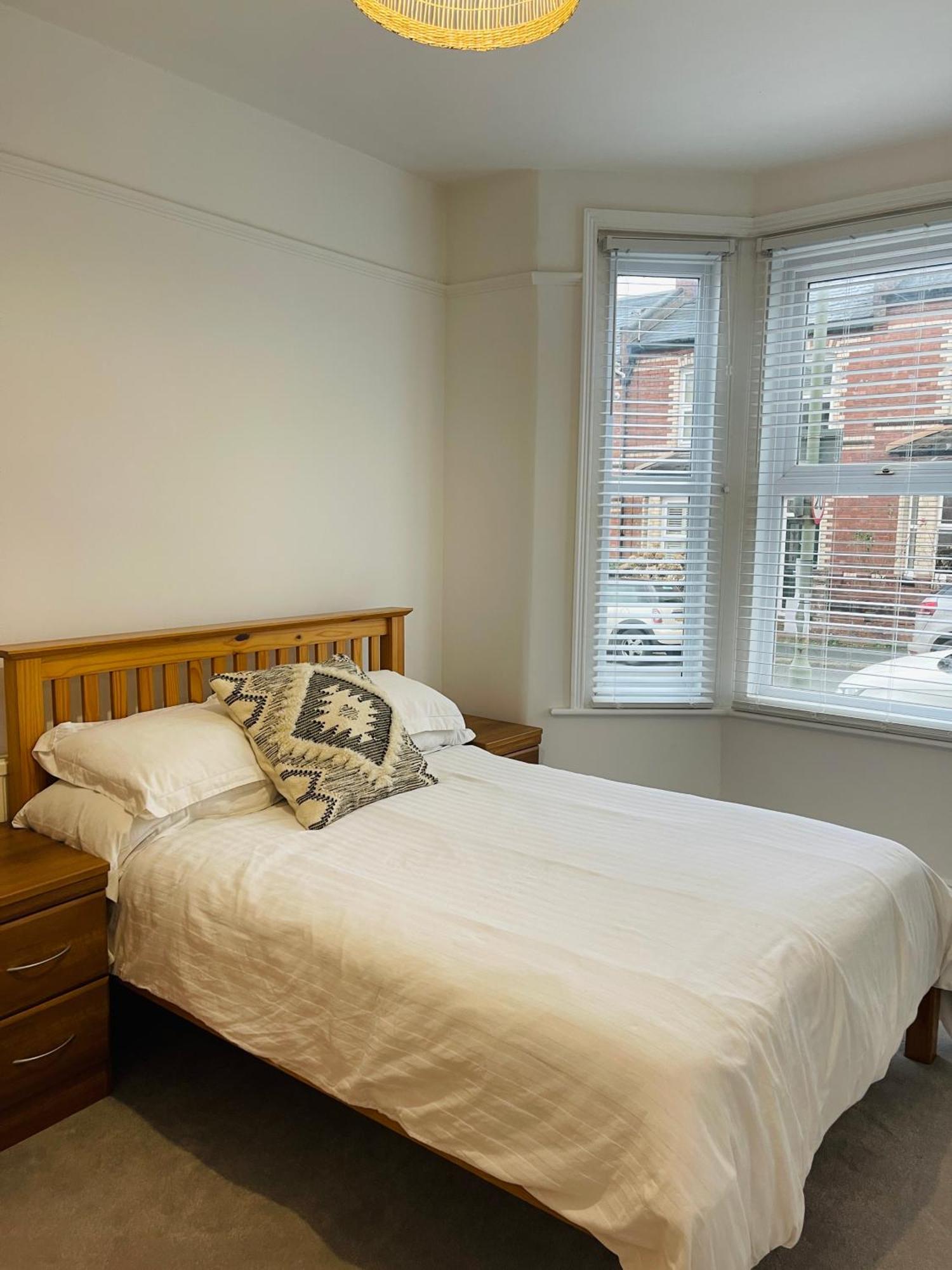 Newly Refurbished City Centre House With Parking Exeter Dış mekan fotoğraf